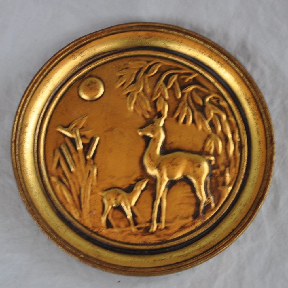 vintage guildcraft metal deer plate wall hanging (w656)